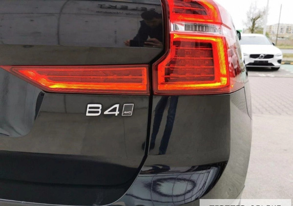 Volvo XC 60 cena 184900 przebieg: 86482, rok produkcji 2021 z Zator małe 562